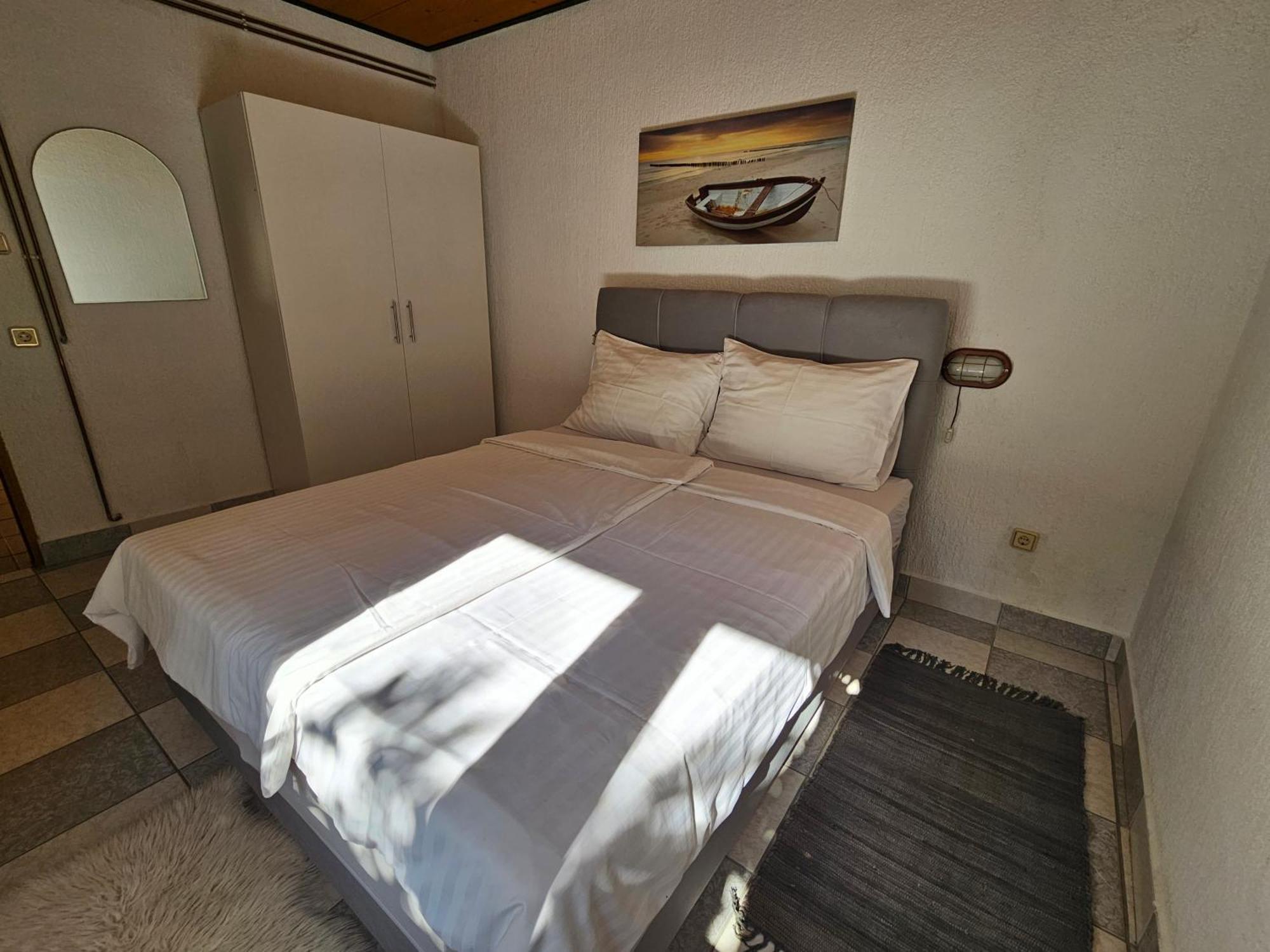 Apartmani Sanja Klenovica Kültér fotó