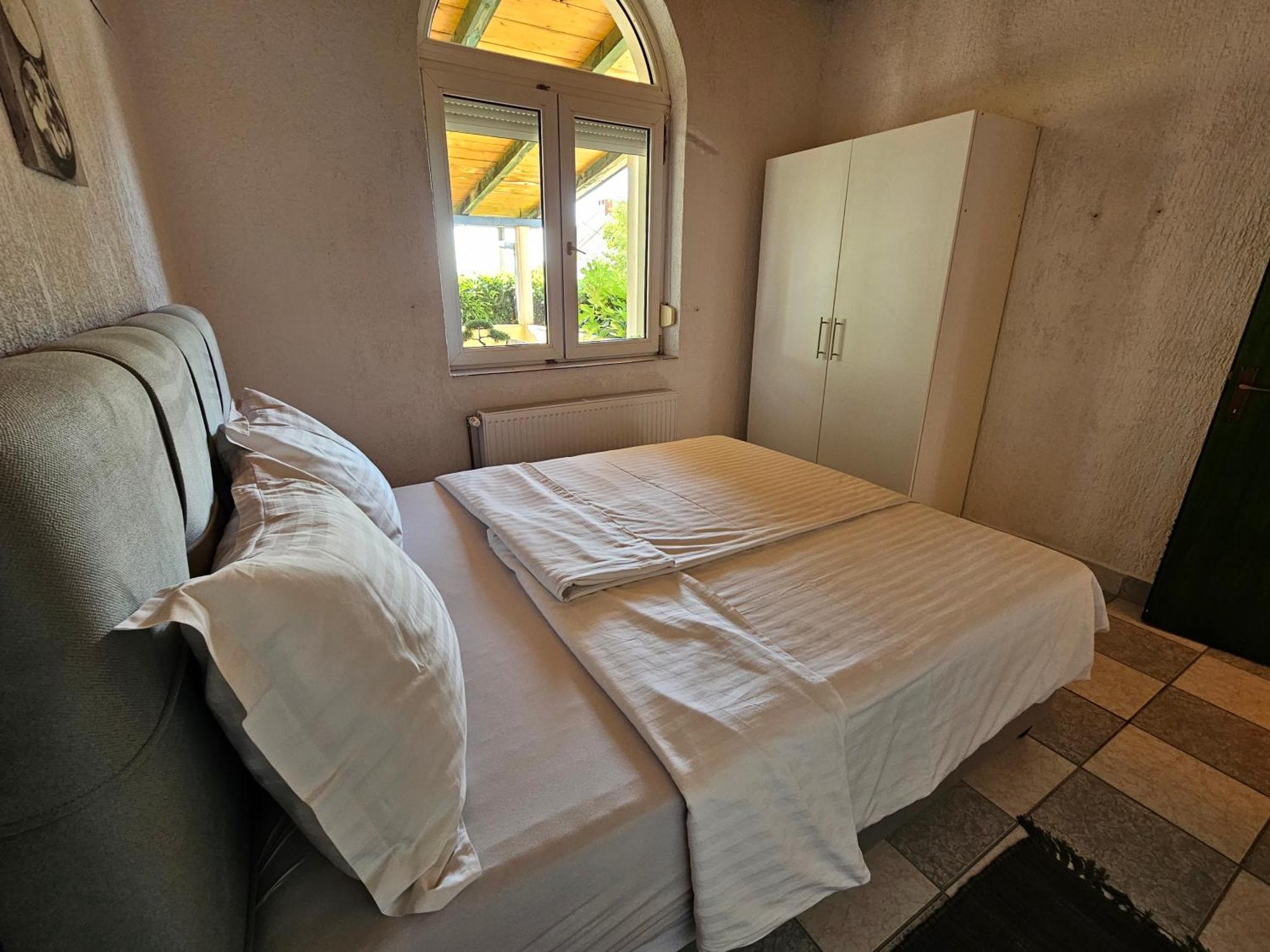 Apartmani Sanja Klenovica Kültér fotó